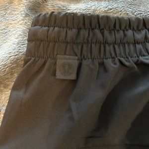 Men’s Lululemon New Venture Trouser Pique Fabric Size Medium